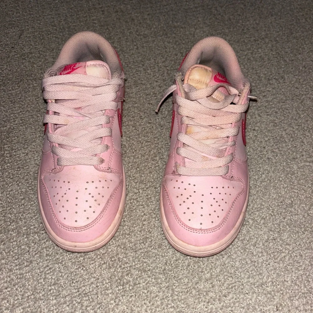 Nike Dunks - Picture 6 of 9